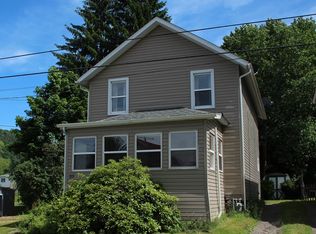 20 Packer Ave, Towanda, PA 18848