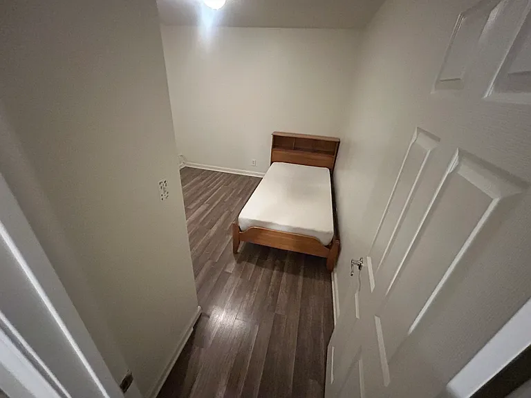 21322 Powhatan Rd #A — Photo 2