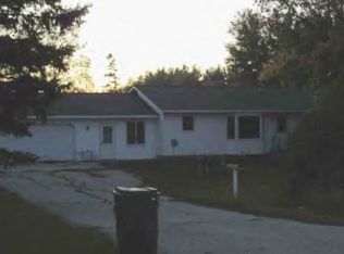 20653 County Road 15, Roseau, MN 56751