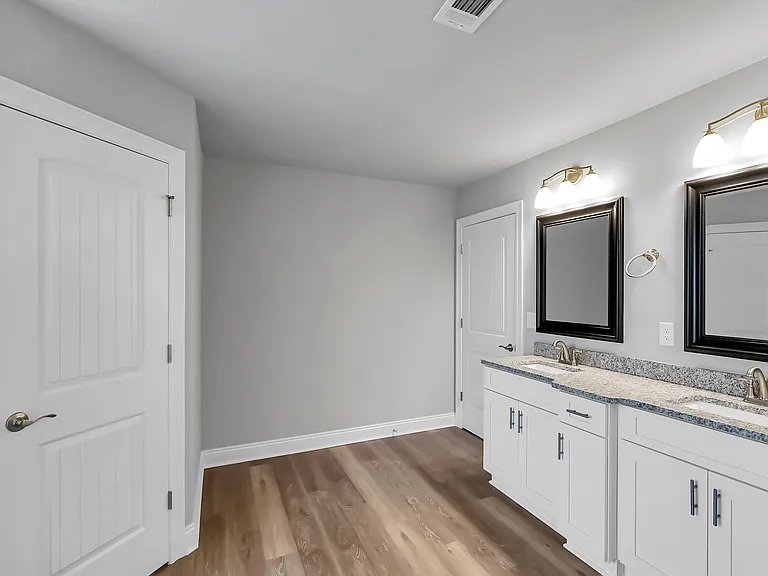 7385 E Bay Blvd — Photo 31