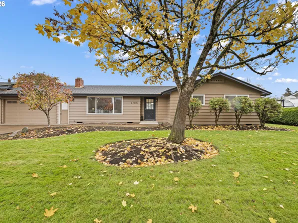 2785 Alyndale Dr, Eugene, OR 97404