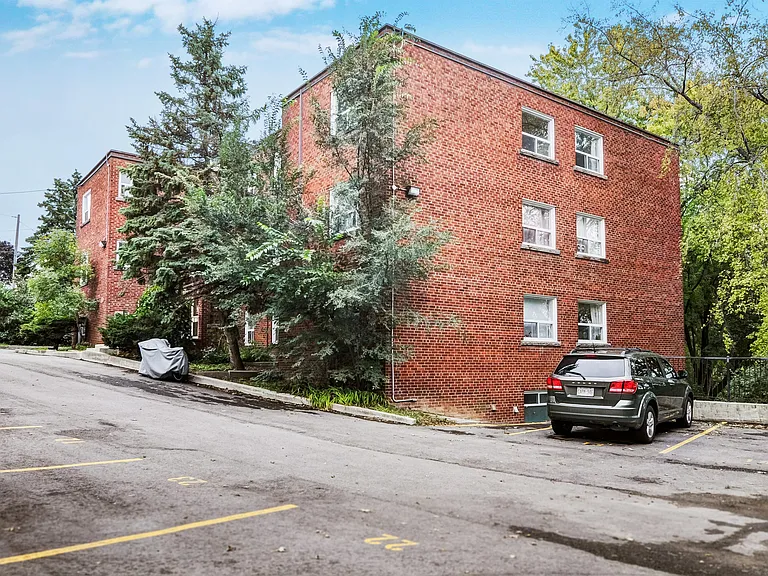 4 Folcroft Ave — Photo 28