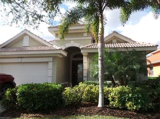 10324 Porto Romano Dr, Miromar Lakes, FL 33913