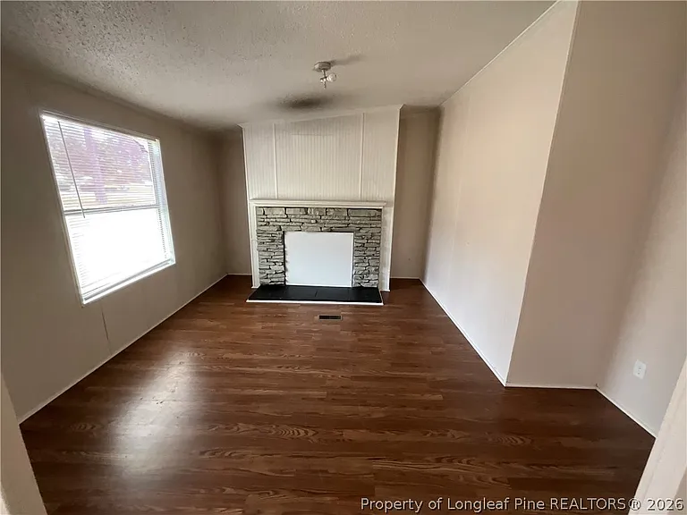 159 Pine Haven Dr — Photo 3