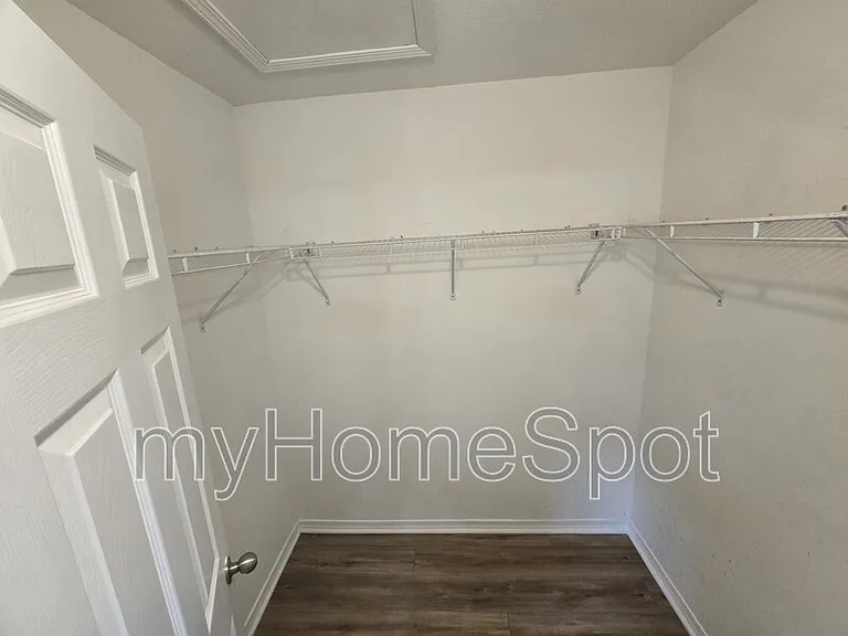 3115 Flintlock Dr — Photo 15