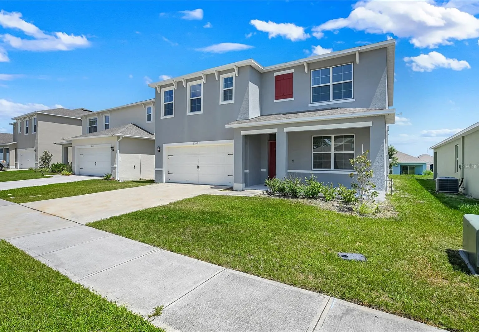 5 bed, 2674 sqft, $2,900 — Photo 1