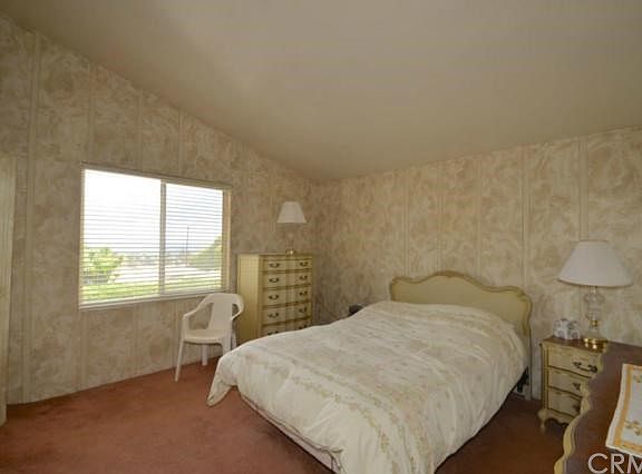 3rd image of 36 Rollingwood Dr