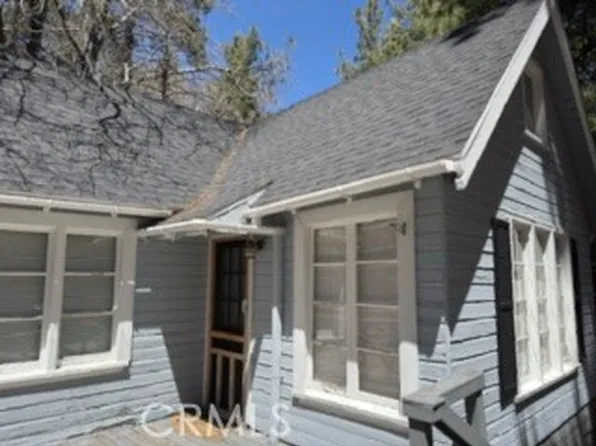 658 Yukon Dr, Green Valley Lake, CA 92341