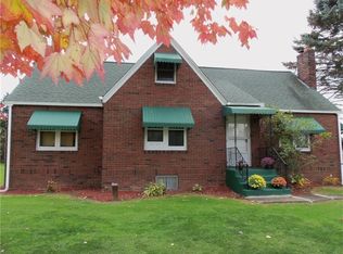 7376 Sharon Mercer Rd, Mercer, PA 16137