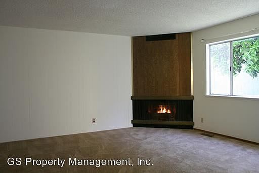 4th image of 700 W Valley Dr APT 2