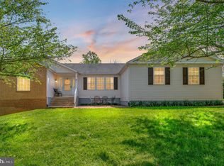 15 Rosepetal St, Stafford, VA 22556