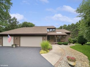 1744 N Country Ln, Michigan City, IN