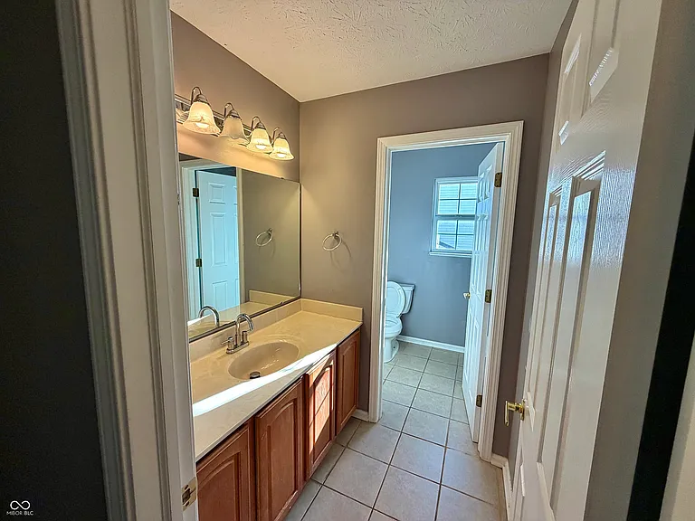 12102 Raiders Blvd — Photo 48
