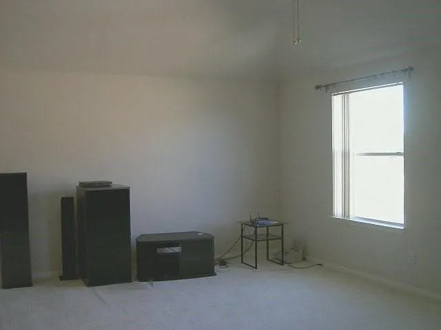 11126 Camino Oaks Dr — Photo 6