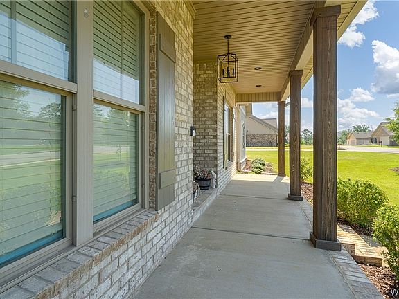 4th image of 5055 Summerfield Dr E
