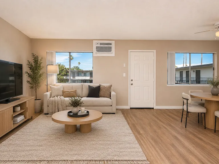 Rancho Terrace — Photo 6