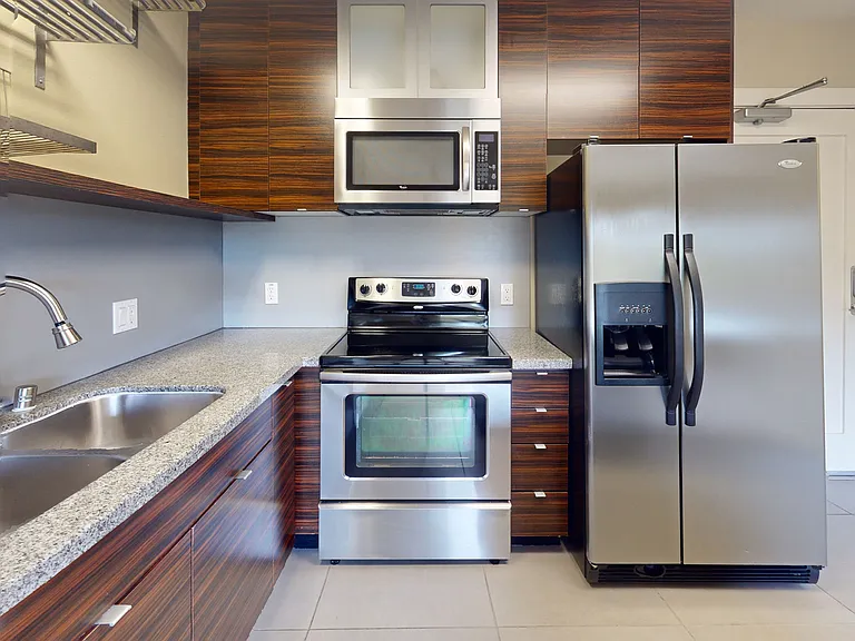 CitySouth — Photo 74