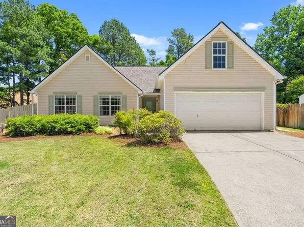 5355 Connor Miles Dr, Sugar Hill, GA 30518