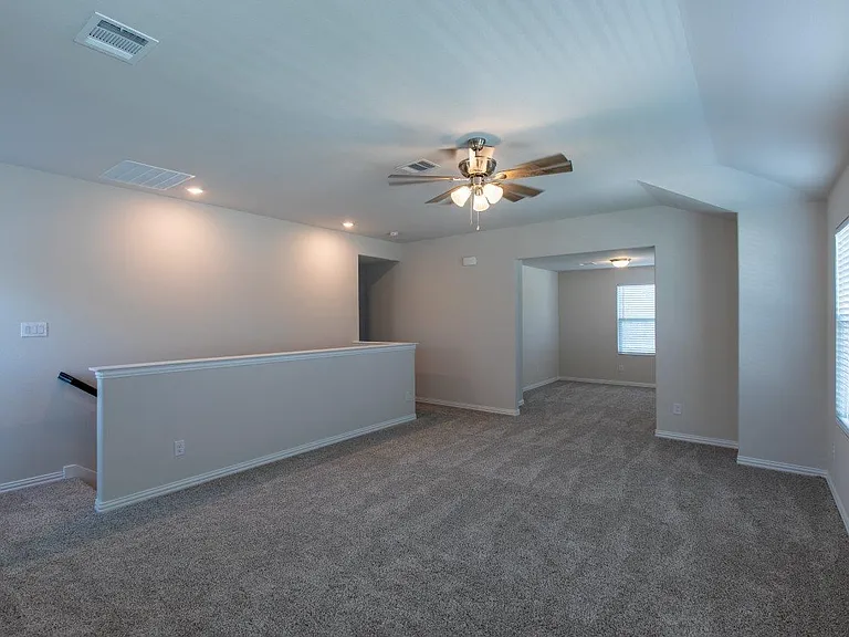 1604 Mineral Point Pl — Photo 28