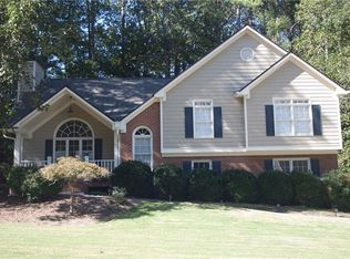 4011 Bent Willow Ln, Woodstock, GA 30189