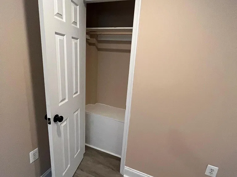 4773 S Capitol Ter SW #1 — Photo 9