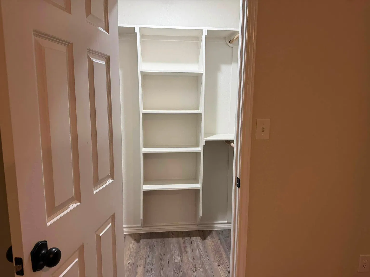 2 bed, 1289 sqft, $1,650 — Photo 3