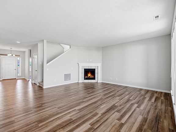 2nd image of 8411 N Summerhill Ln