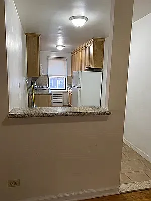 Rented by AZ REALTY NYC LLC | media 10