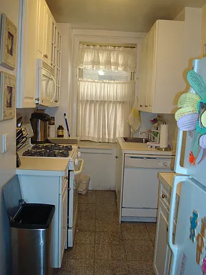 Rented by Metropolitan Equities | media 20