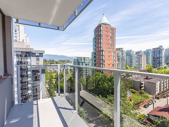2nd image of 1905 Robson St #704