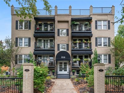 219 Beaver St APT 3A, Sewickley, PA, 15143