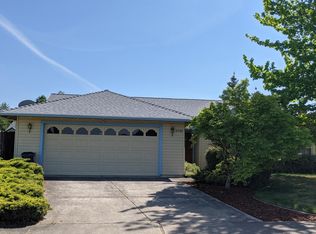 2350 Perri Pl, Medford, OR