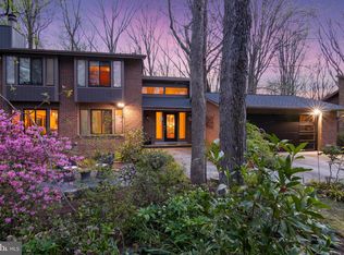 6604 River Trail Ct, Bethesda, MD 20817