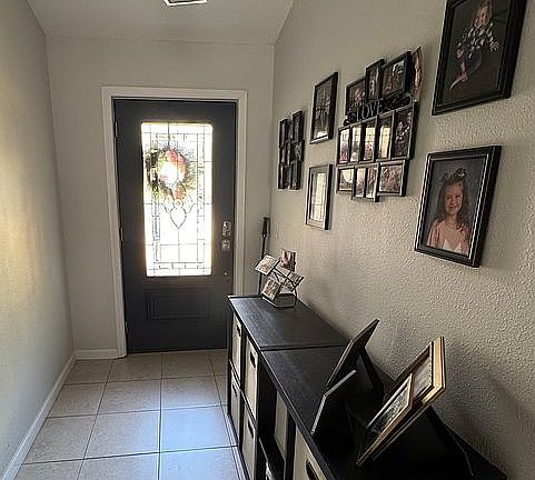 2nd image of 11912 Lynmoor Dr