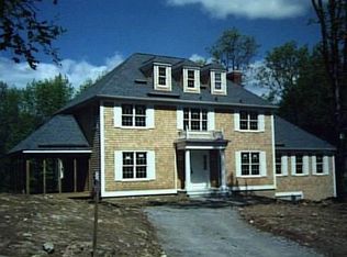 2 Stonewall Ridge Rd, Newtown, CT 06470