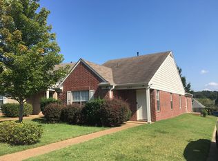 10265 Sterling Ridge Dr, Cordova, TN 38018