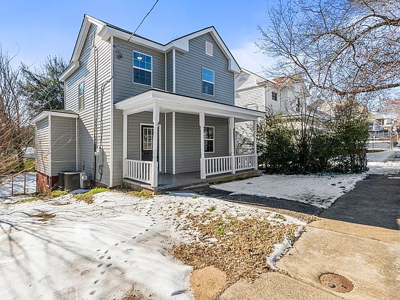 3rd image of 415 Wadsworth St