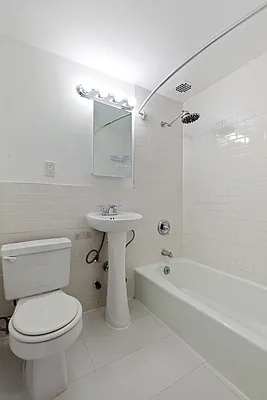 Rented by Compass | media 6