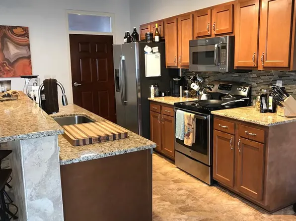 7100 Willie G Ave APT 206, Westover, WV 26501