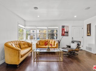 3318 Barham Blvd, Hollywood, CA 90068