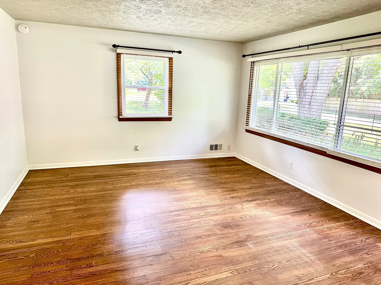 1/2 Duplex on Indy's south side — Photo 4
