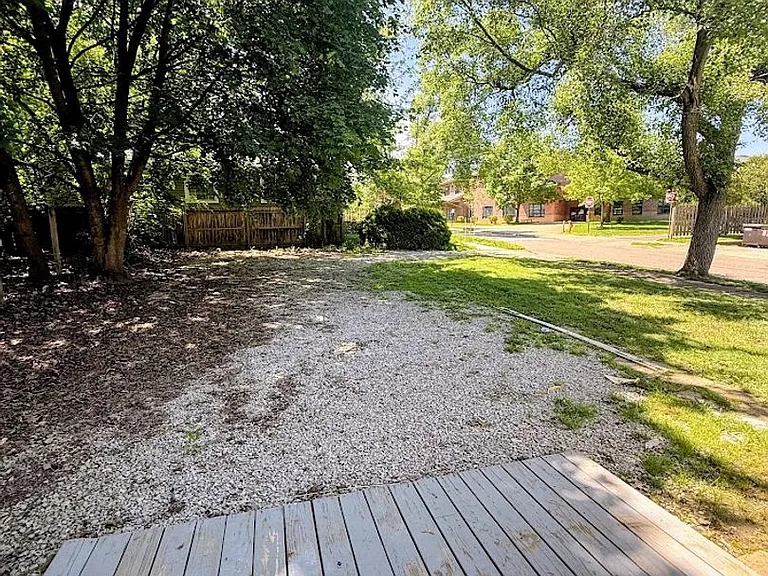 920 Clement St — Photo 13