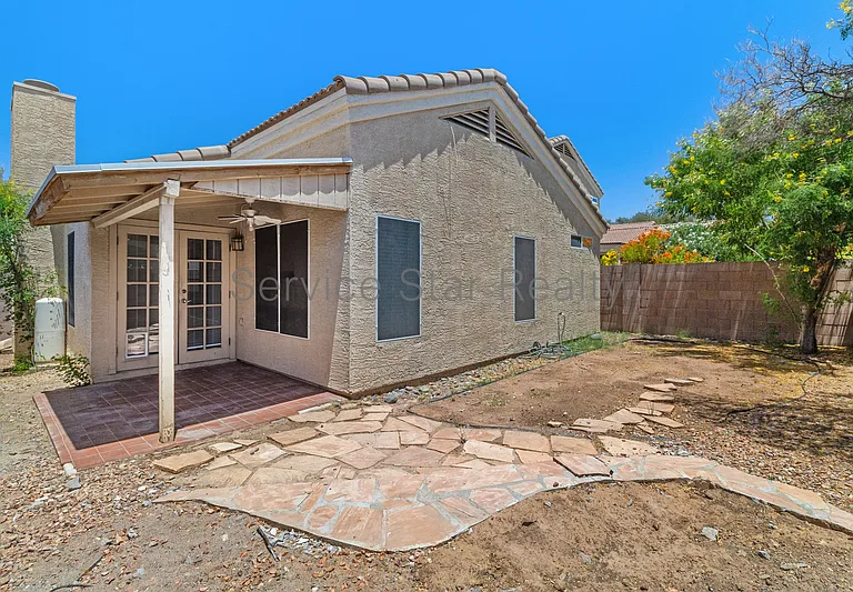 3039 E Hononegh Dr — Photo 21