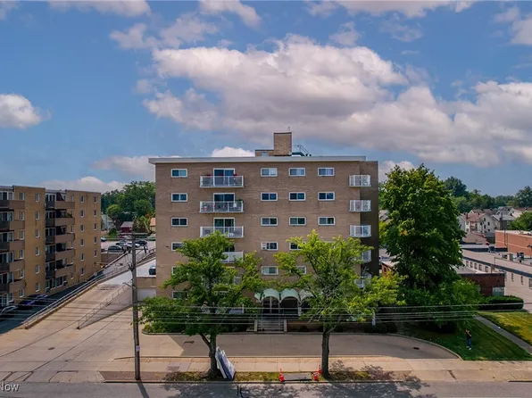 14567 Madison Ave APT 603, Lakewood, OH 44107