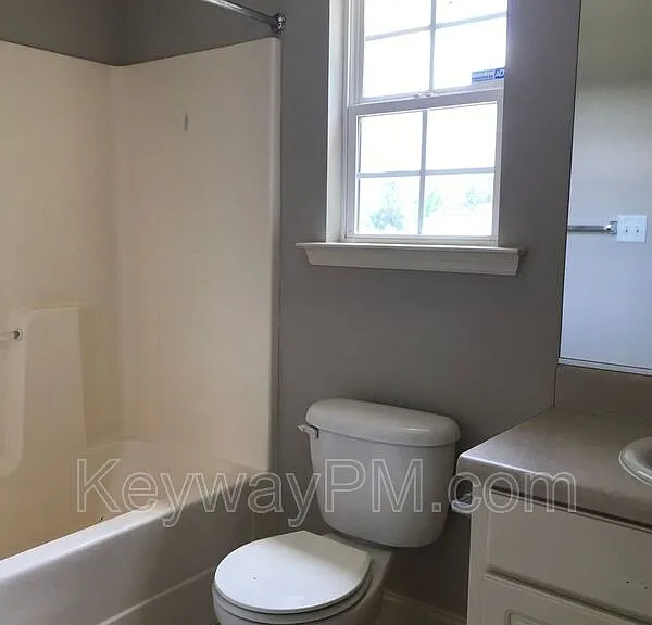 978 Arbor Springs Cir — Photo 10