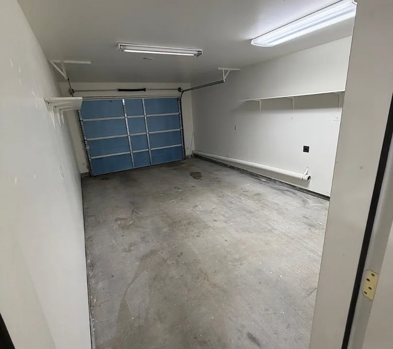 Unit Photo