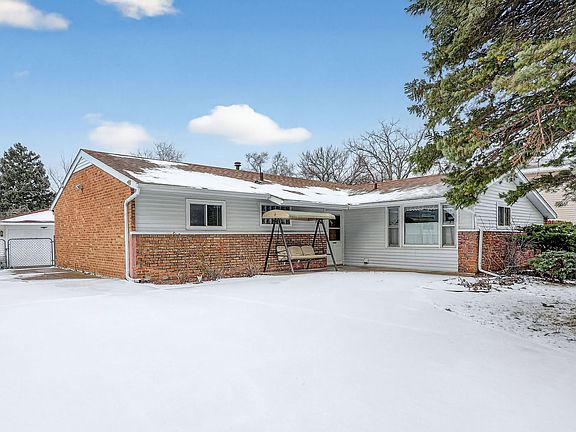2nd image of 212 Glengary Dr