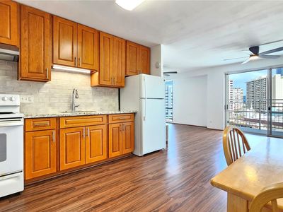 1655 Makaloa St APT 903, Honolulu, HI, 96814