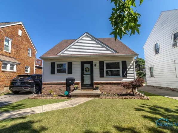720 Cloverdale Rd, Toledo, OH 43612
