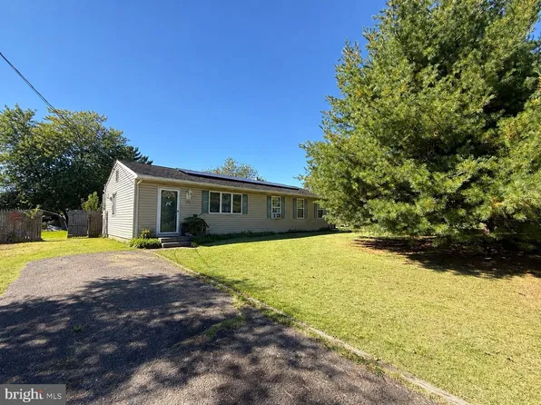 102 Michael St, Buena, NJ 08310